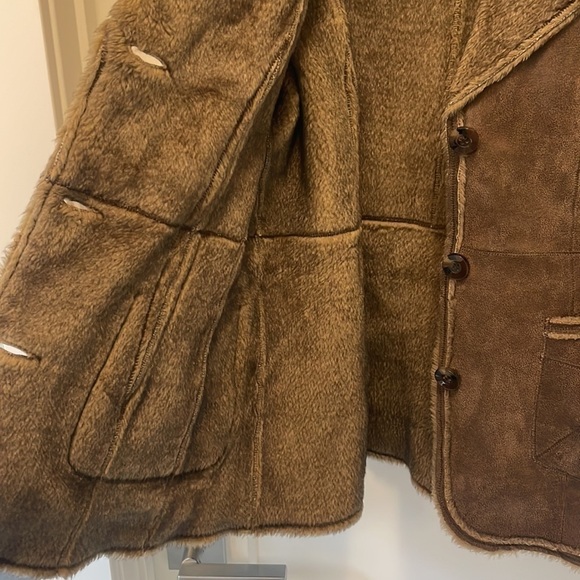 SzM Danier Brown Antiqued Leather Blazer 3 Button Barn jacket faux fur line EUC - Picture 10 of 13